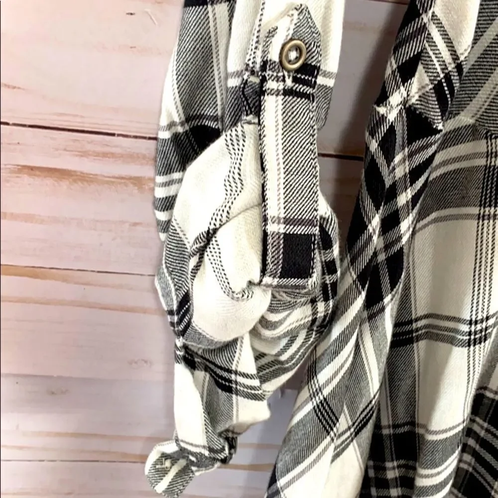 Vintage America Blues Embroidered Plaid  Button Down Shirt